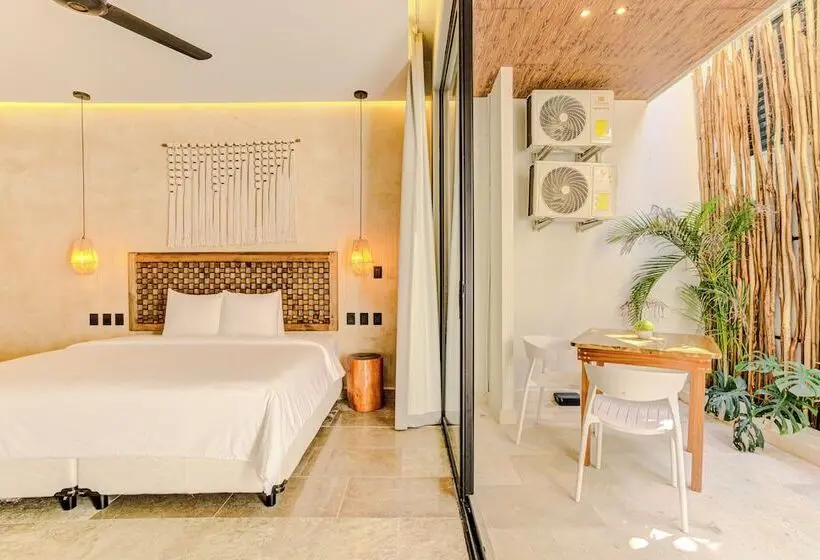 Lalola Downtown Boutique Apartments