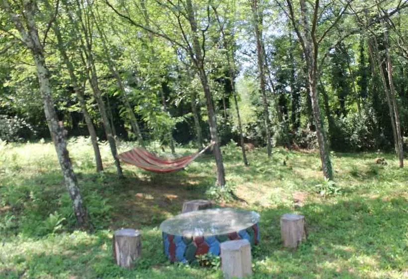 هاستل Villa Edemi
