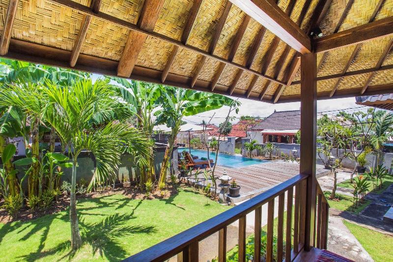 Bed and Breakfast Samanta Huts