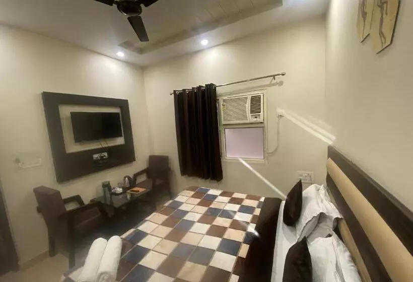 Hotel Gopal