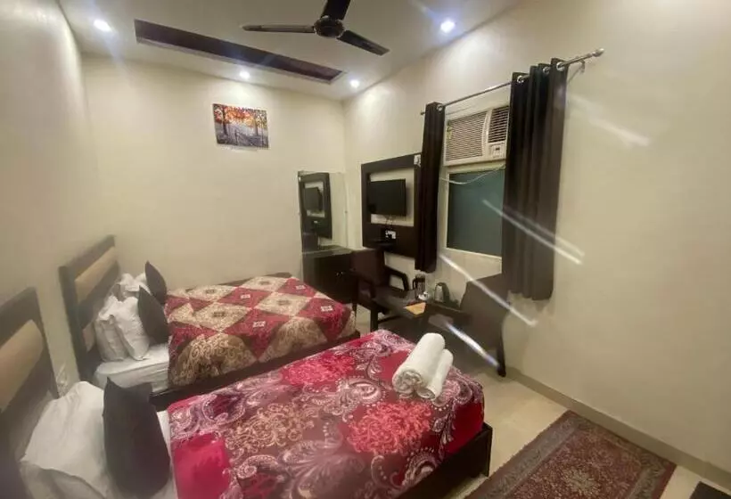 Hotel Gopal