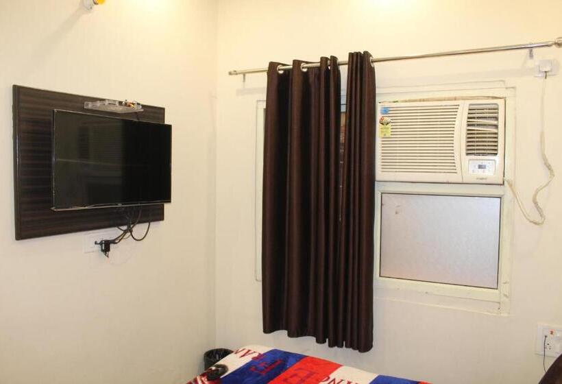 בית מלון כפרי Gopal