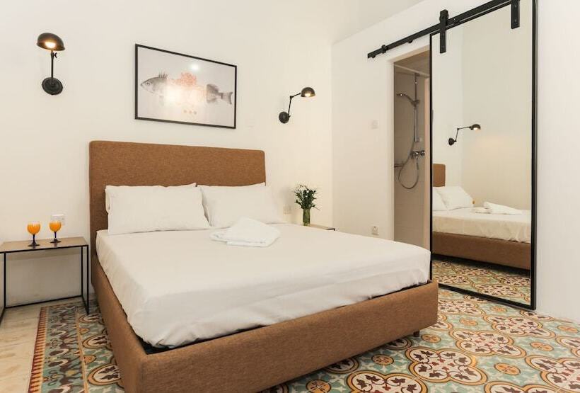 پانسیون House Of Pomegranates