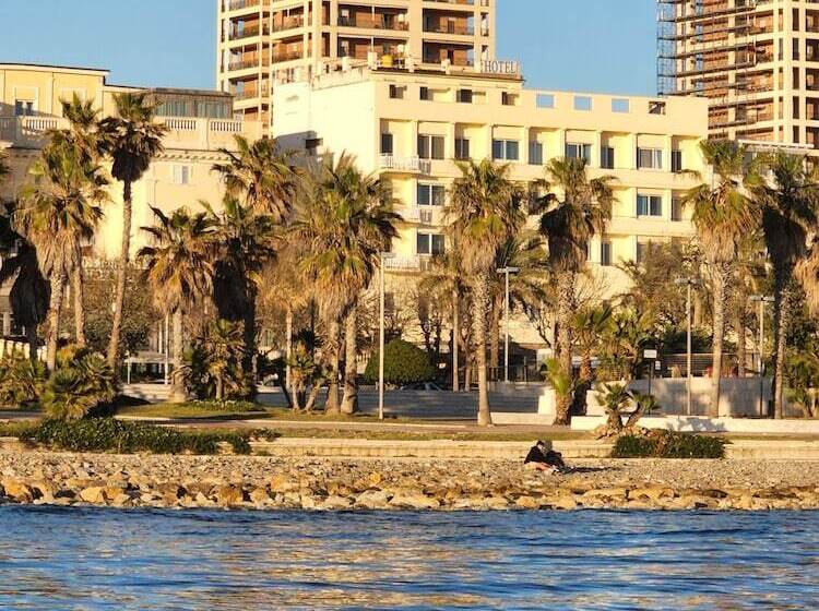 بنسيون B&b Seataly With Complimentary Ride To Cruise Ship By W Signature Experiences