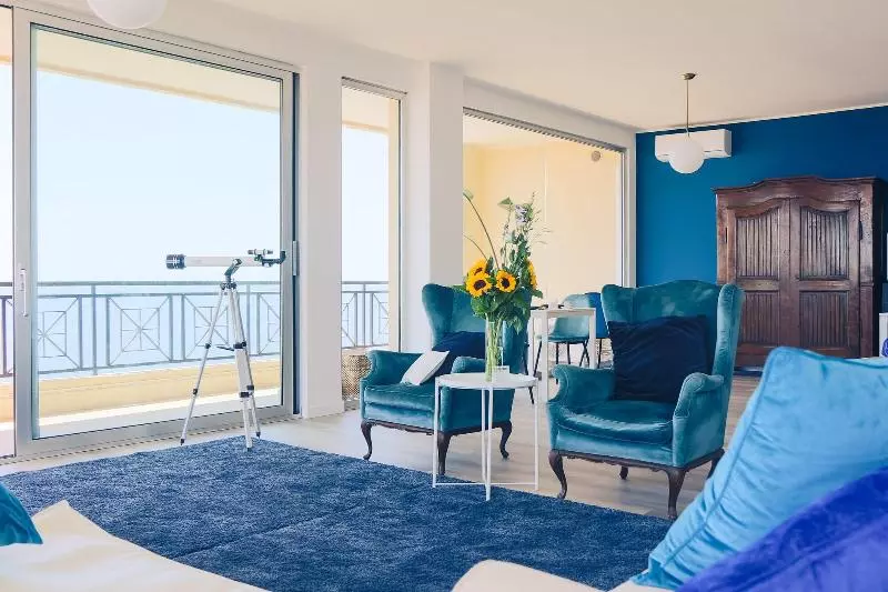 Majatalo B&b Seataly With Complimentary Ride To Cruise Ship By W Signature Experiences