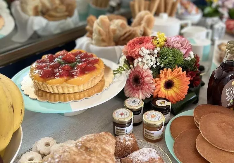 Majatalo B&b Seataly With Complimentary Ride To Cruise Ship By W Signature Experiences