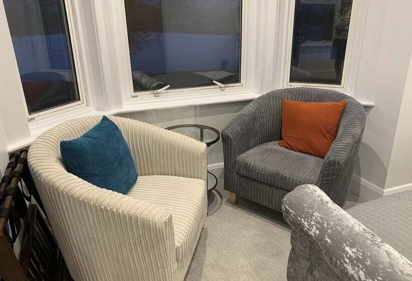 민박 Your Oxford Stay