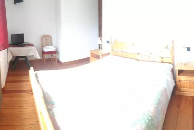 ホテル Rifugio Mai Tardi