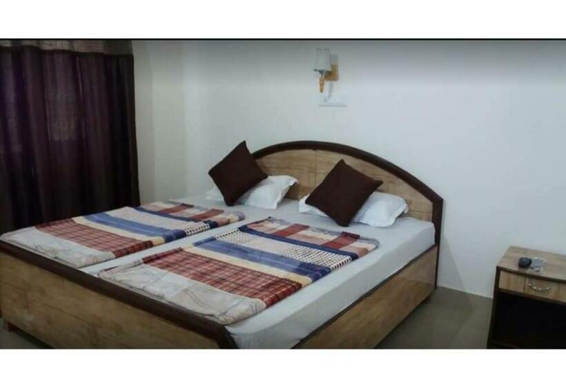 فندق Sahaj Villa