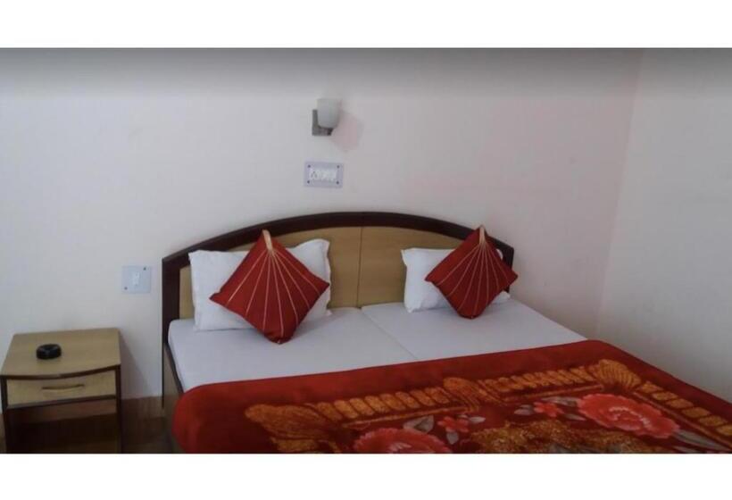 فندق Sahaj Villa