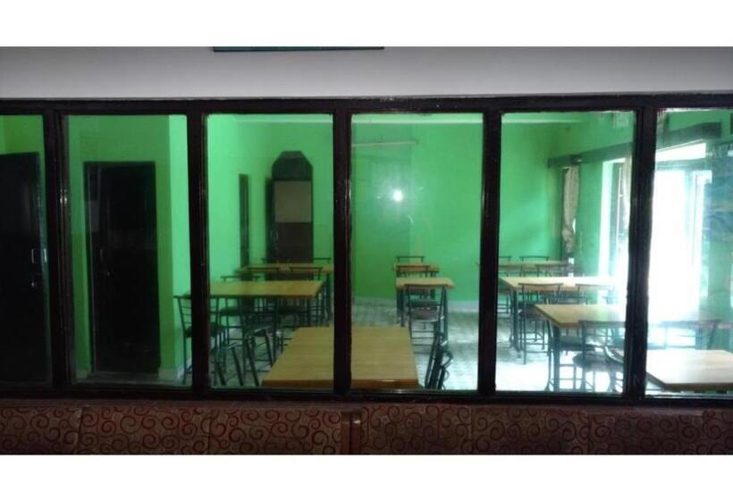 فندق Sahaj Villa