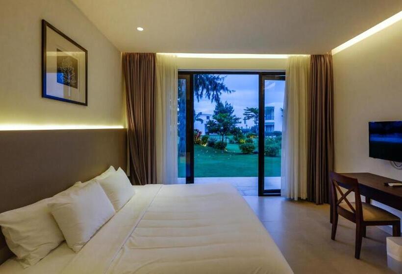 استراحتگاه Saint Simeon Beach Residence