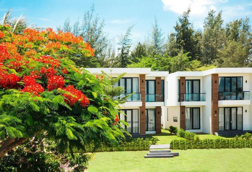 استراحتگاه Saint Simeon Beach Residence