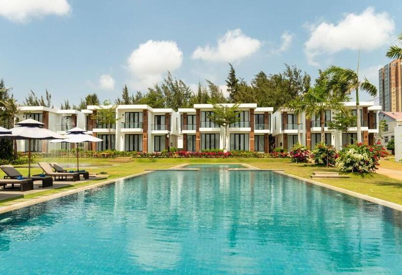 استراحتگاه Saint Simeon Beach Residence