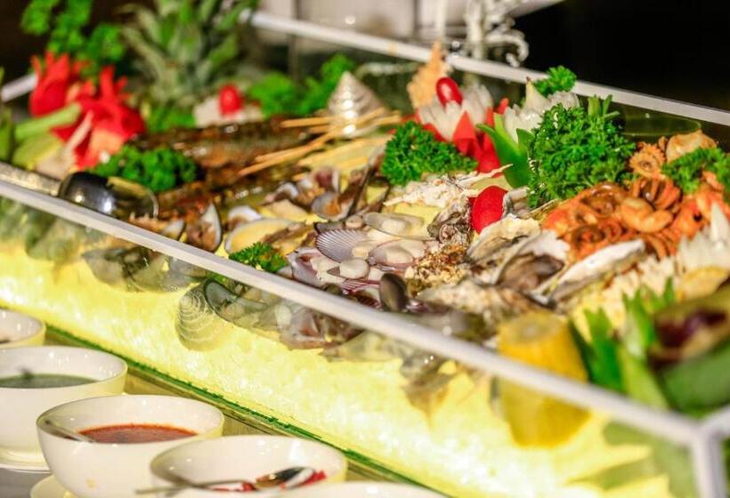 استراحتگاه Saint Simeon Beach Residence