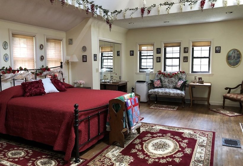 Sujak On Sunnyhill Bed And Breakfast