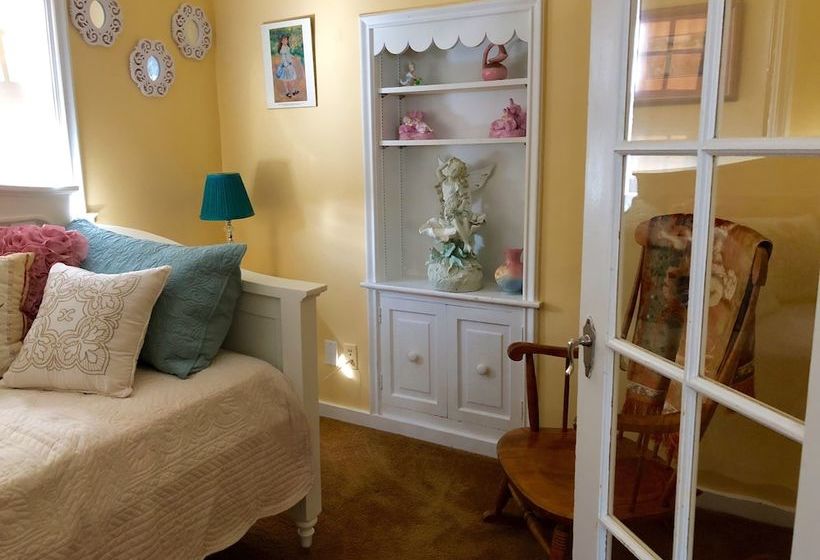 Sujak On Sunnyhill Bed And Breakfast