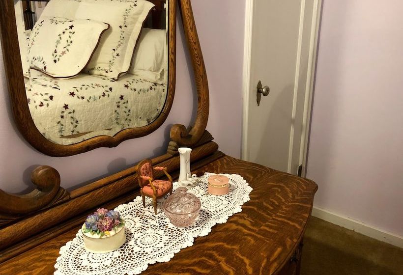 Sujak On Sunnyhill Bed And Breakfast