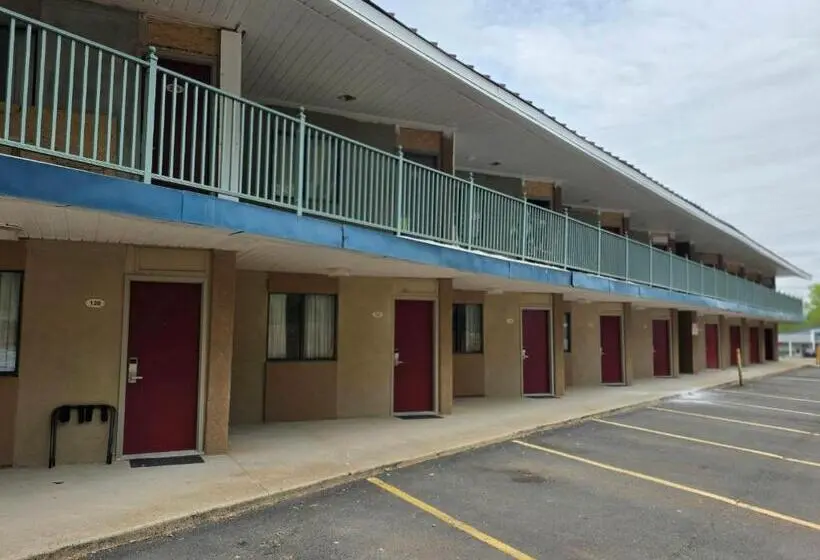 ホテル Red Roof Inn Green Brook  Somerset