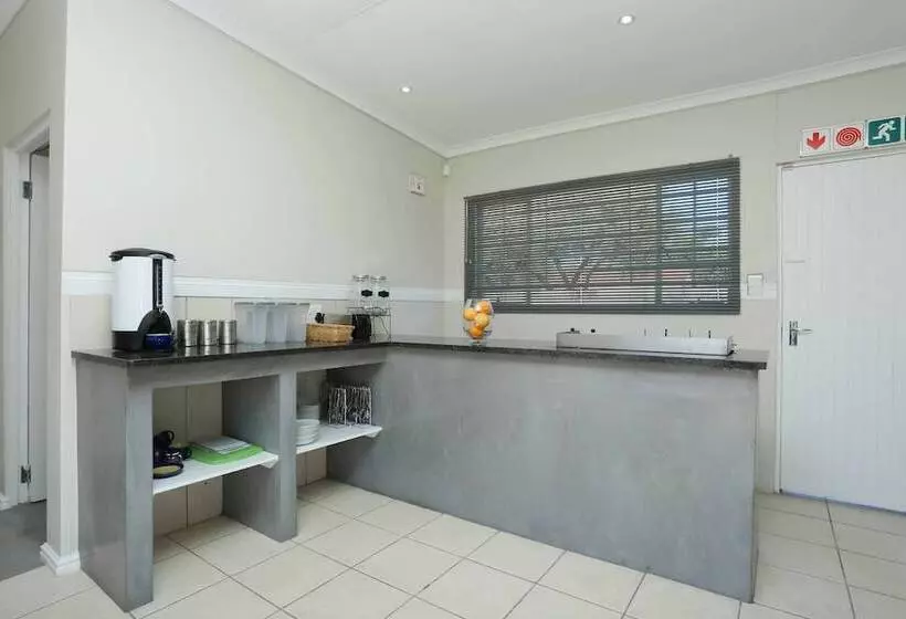 Aamiaismajoitus (B&B) Eagle Cove