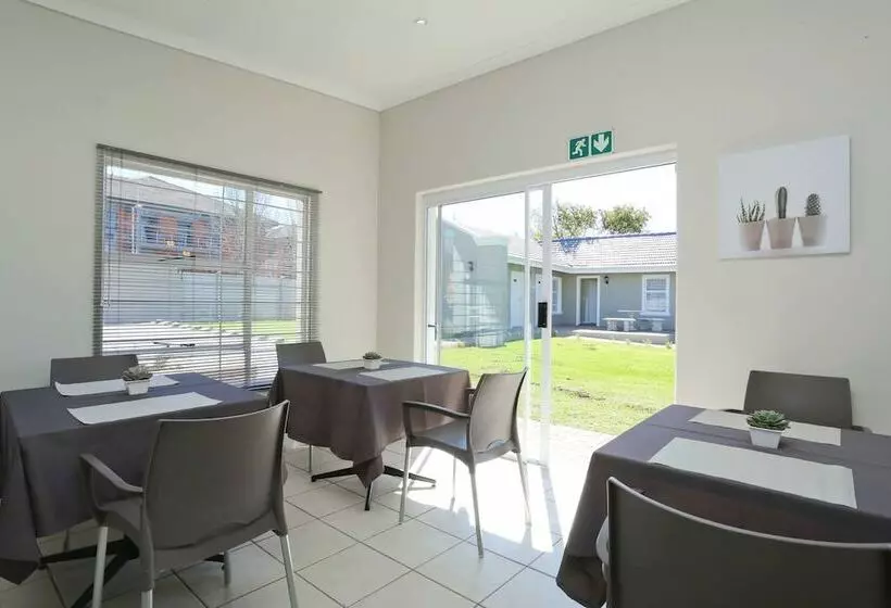 Aamiaismajoitus (B&B) Eagle Cove