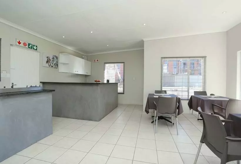 Aamiaismajoitus (B&B) Eagle Cove