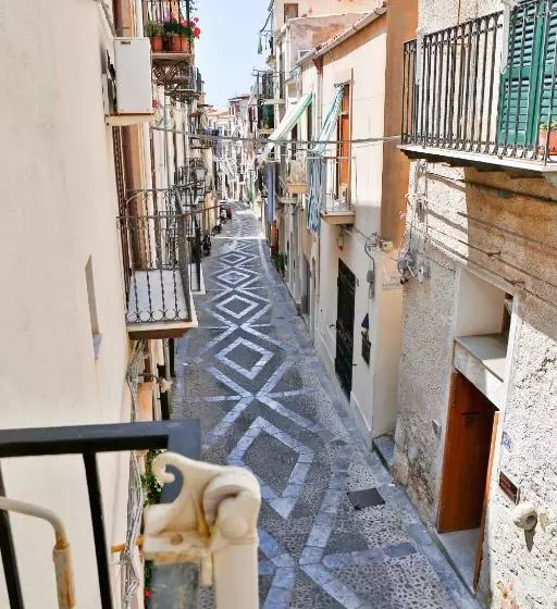 Aamiaismajoitus (B&B) Palazzo Melnis