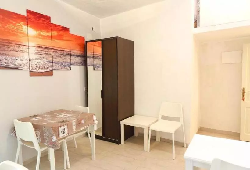 Aamiaismajoitus (B&B) Palazzo Melnis