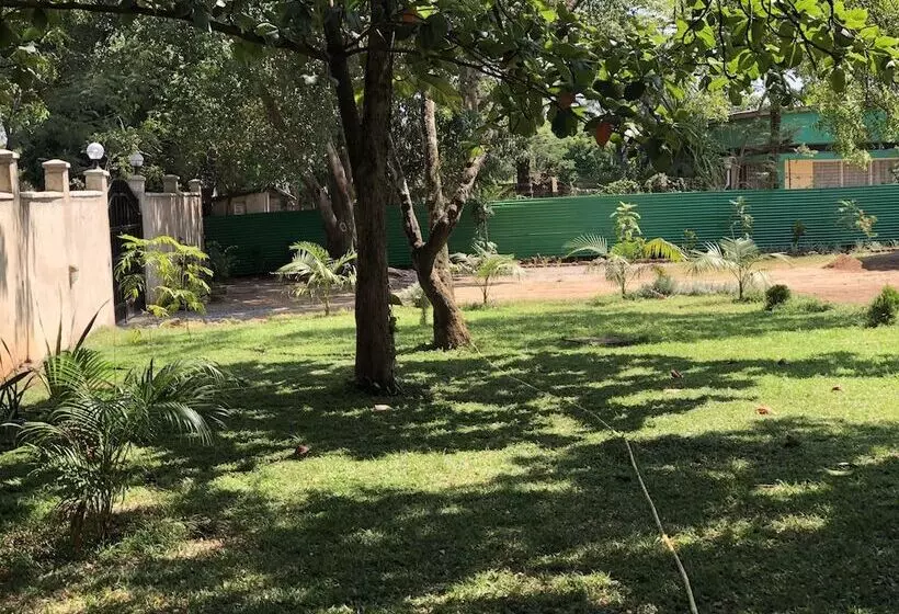 تختخواب و صبحانه Tiana Court Milimani Kisumu