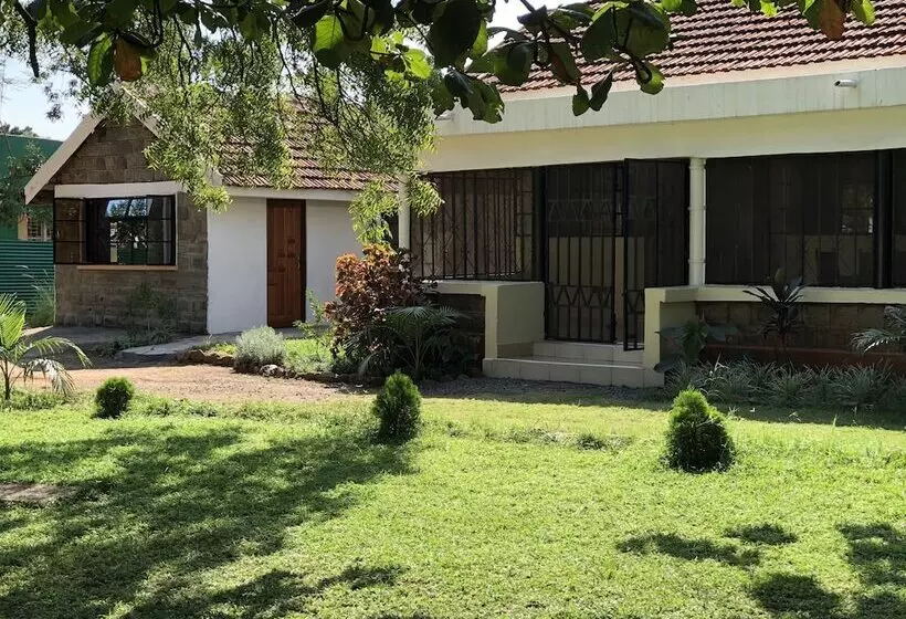 تختخواب و صبحانه Tiana Court Milimani Kisumu