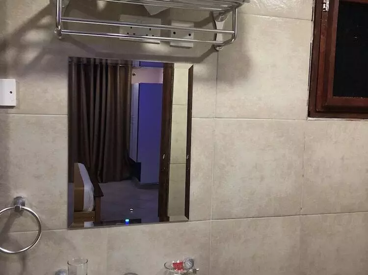 تختخواب و صبحانه Tiana Court Milimani Kisumu