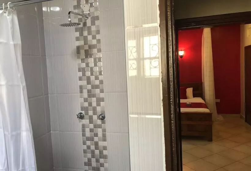 تختخواب و صبحانه Tiana Court Milimani Kisumu