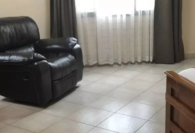 تختخواب و صبحانه Tiana Court Milimani Kisumu