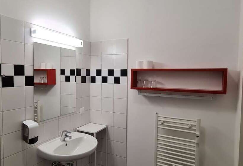 فندق Cranachherberge City Centre