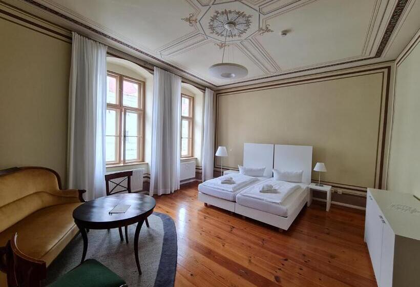 فندق Cranachherberge City Centre