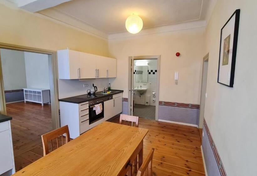 فندق Cranachherberge City Centre