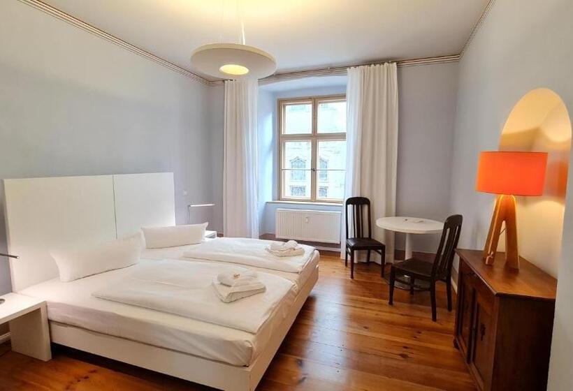 فندق Cranachherberge City Centre