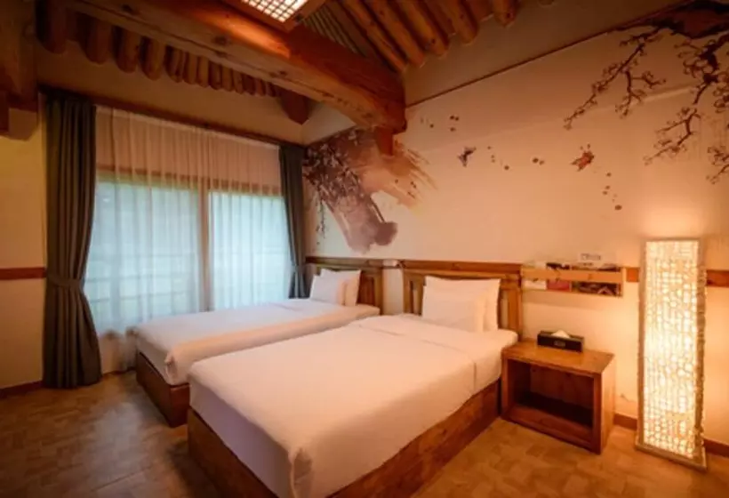 ホテル Jeonju Wangyijimil Hanok