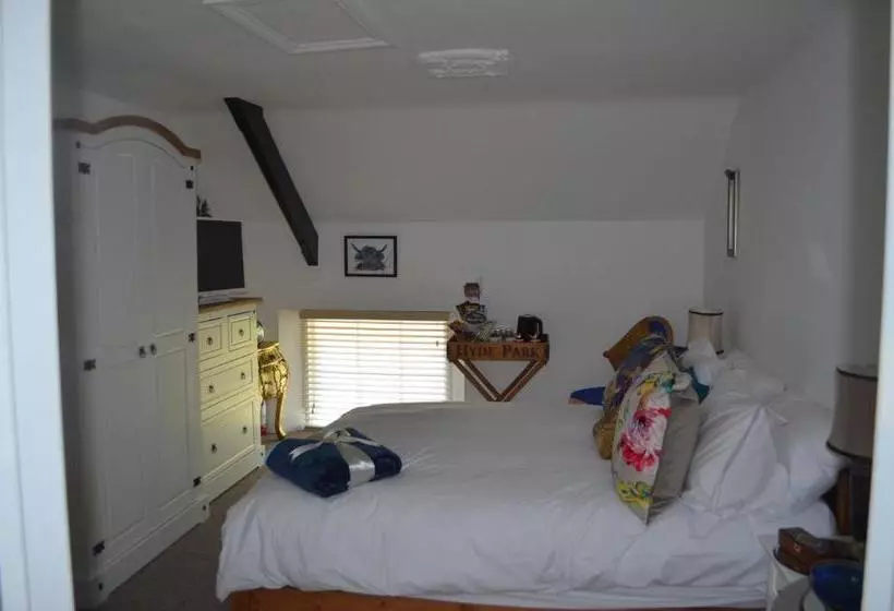 Aamiaismajoitus (B&B) The Old Chapel Stoke Bruerne