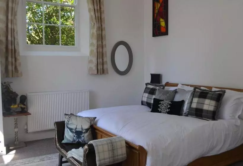 Aamiaismajoitus (B&B) The Old Chapel Stoke Bruerne