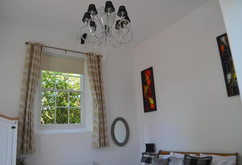 Bed and Breakfast The Old Chapel Stoke Bruerne