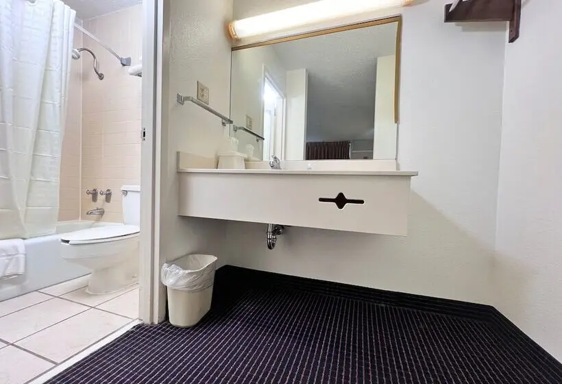ホテル Heritage Inn & Suites By Capital O Baton Rouge I 10