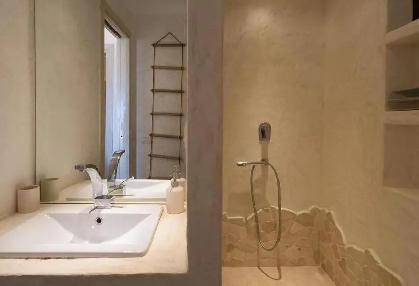 ホテル Hotiday Suites Liscia Di Vacca