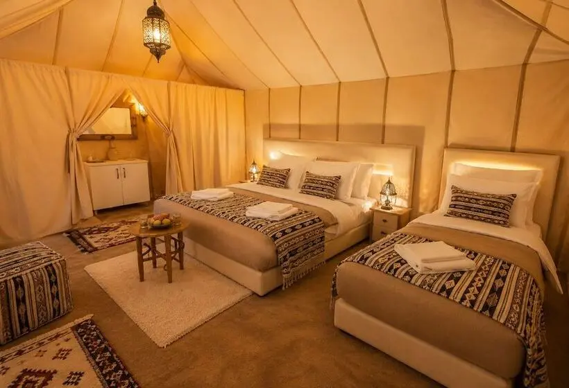 ベッドアンドブレックファースト Chebbi Luxury Tented