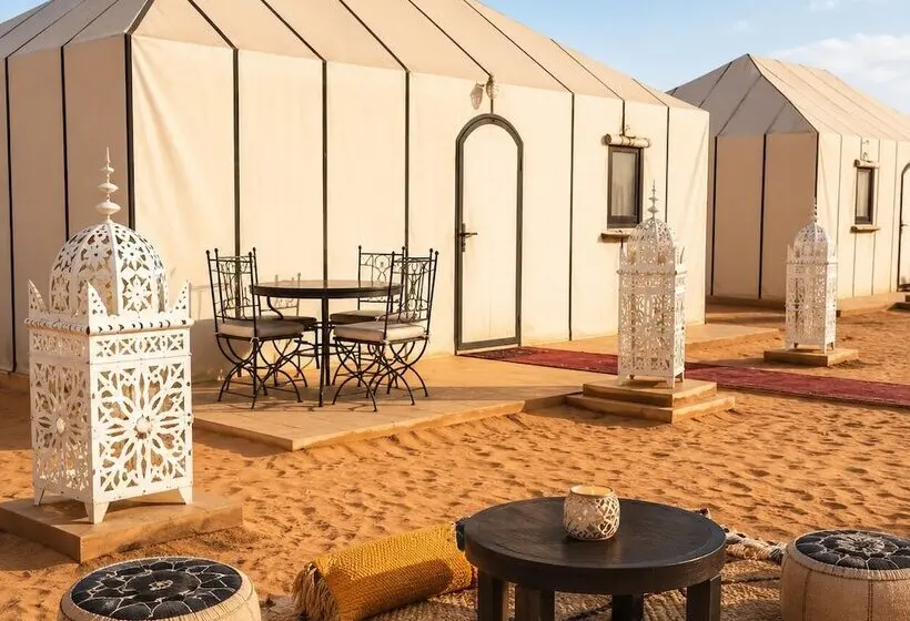 ベッドアンドブレックファースト Chebbi Luxury Tented