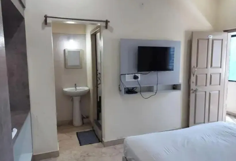 Fabhotel Shrinidhi Comfort