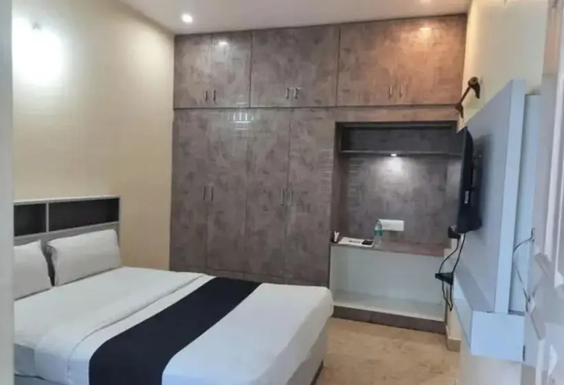 Fabhotel Shrinidhi Comfort