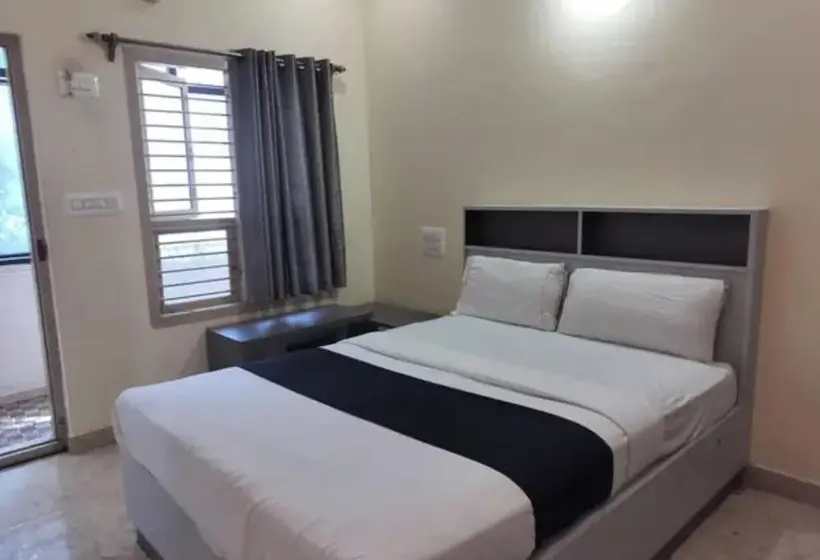 Fabhotel Shrinidhi Comfort