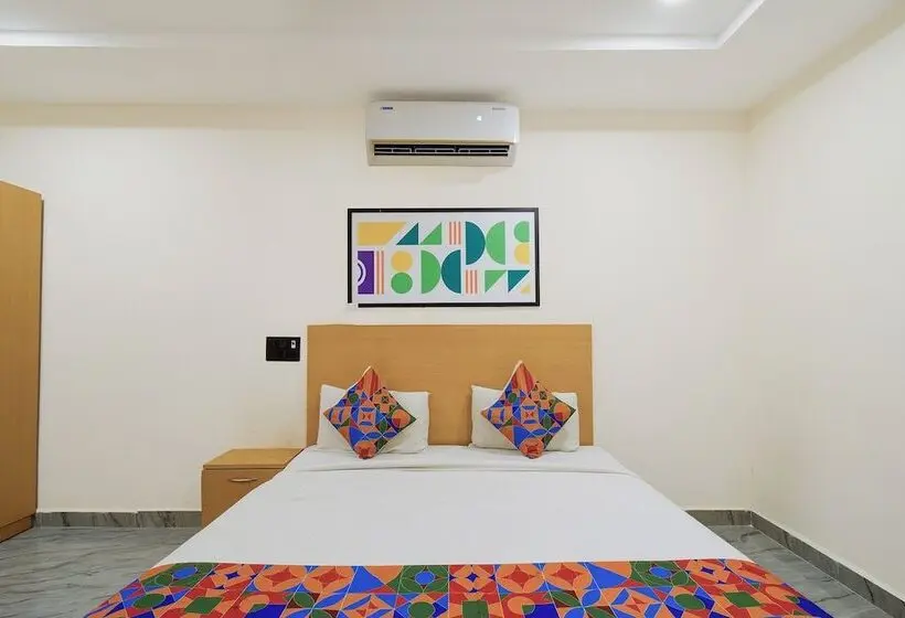 Fabhotel Sp Living Tree