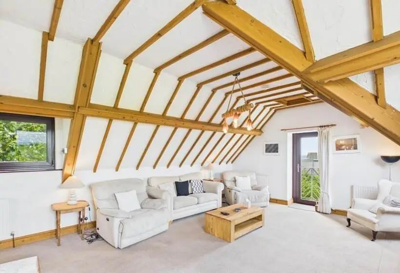 Hairpin Cottage   2 Bed Holiday Home   Langland